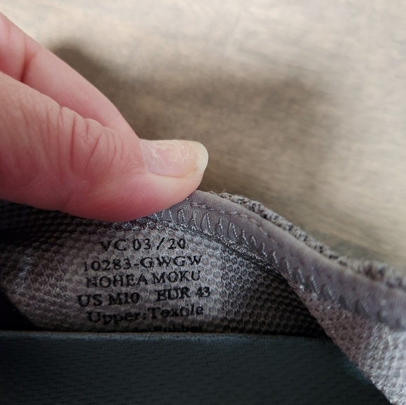 Men's Gray Olukai Shoes Size 10 - Picture 2 of 6